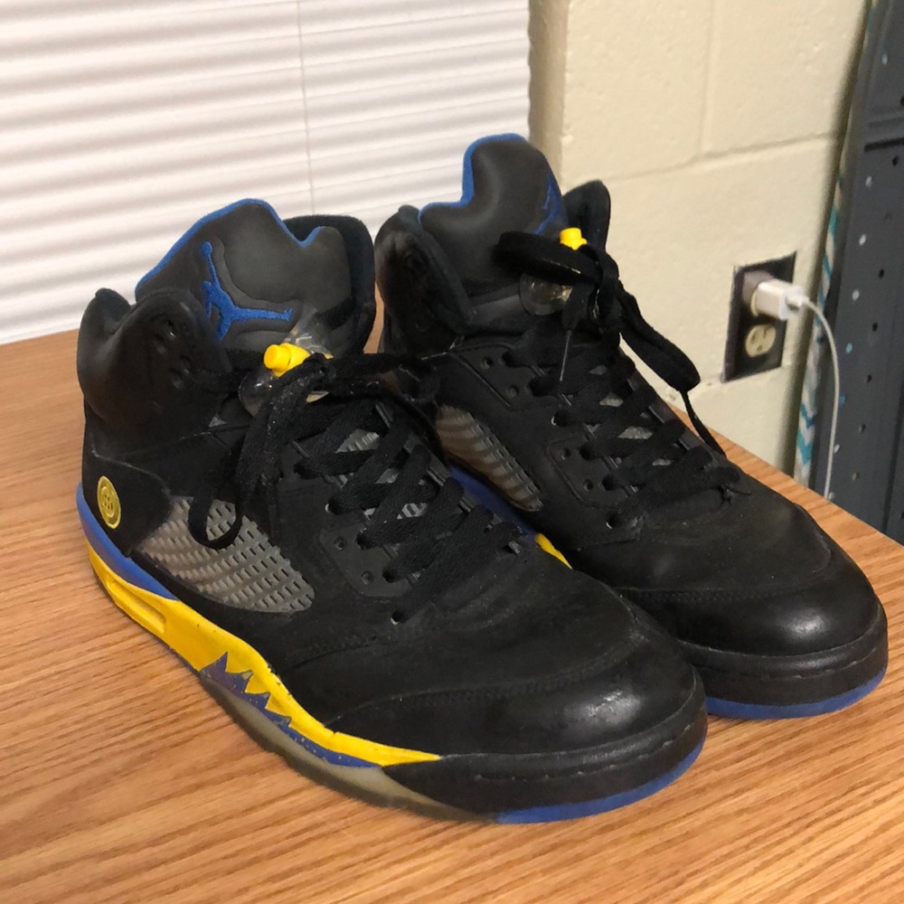 Shanghai jordan 5s